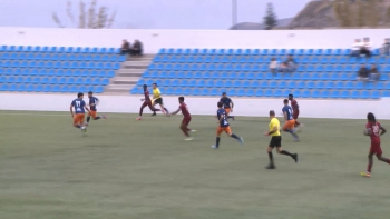 Imagem de Rabo de Peixe ascende no Campeonato de Futebol dos Açores com vitória frente ao Flamengos