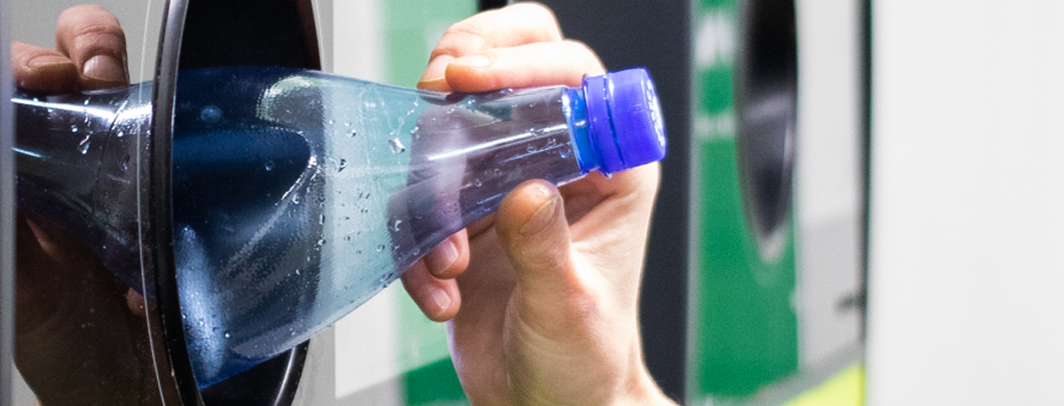 Imagem de Entra hoje em vigor novo sistema de depósito e reembolso de garrafas e latas de bebida