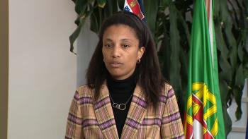 Imagem de Centro Académico Clínico: Secretária da Saúde não se compromete com prazos