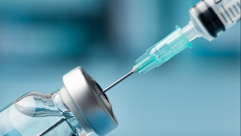 Imagem de Vacina contra HPV alargada até aos 26 anos