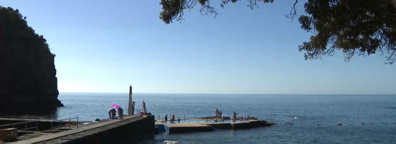 Imagem de Açores têm 88 zonas balneares este ano com reabertura do ilhéu de Vila Franca do Campo