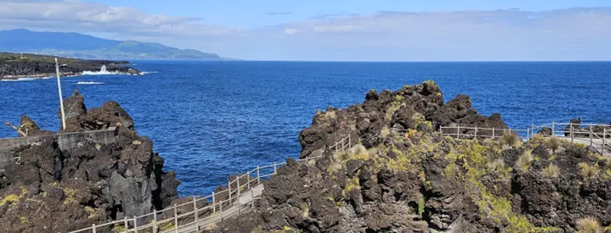 Imagem de CIVISA eleva para V1 o alerta vulcânico no canal Faial-Pico
