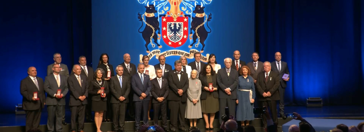 Imagem de Dia dos Açores: Assembleia entrega 25 insígnias autonómicas