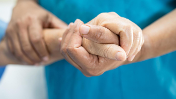 Há 40 idosos abandonados no Hospital de Ponta Delgada