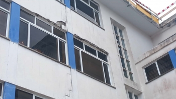 Imagem de Obras Liceu de Angra: IL diz que são “O Pináculo da Incompetência”