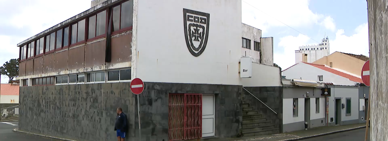 Imagem de Operário de fora do Campeonato de Futebol dos Açores na próxima época