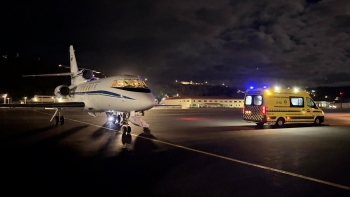 Imagem de Bebé transportado pela Força Aérea para Lisboa