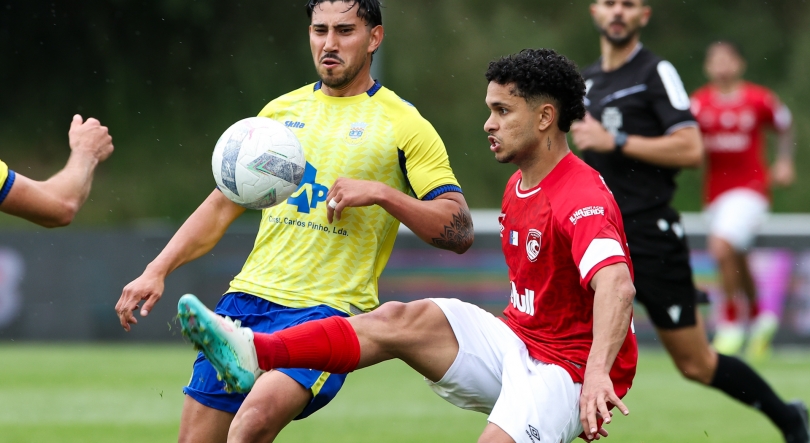 Imagem de Santa Clara assegura empate no último minuto em Arouca