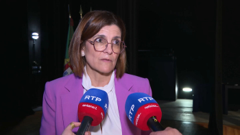 Reitora da Uac lamenta politização e desinformação em torno do Centro Académico Clínico