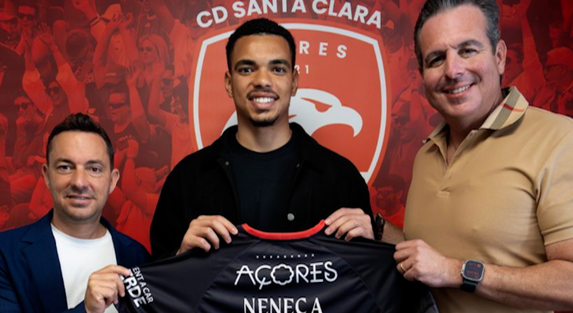 Guarda-redes Neneca assina em definitivo pelo Santa Clara