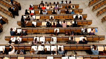 Imagem de Jovem faialense cria plataforma para calcular a probabilidade de entrada num curso superior