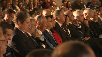 Alma Açoriana: Seguro assiste a concerto especial na Praça Velha em Angra do Heroísmo