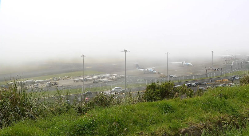 Massa de ar quente e húmida condiciona operações aéreas nos Açores