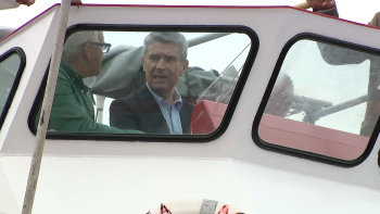 José Luís Carneiro pede mais ação da República para pescadores açorianos