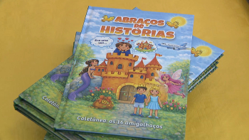 Imagem de ‘Abraços de Histórias’: 16 crianças escreveram o seu primeiro livro
