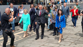 Imagem de Presidente da República não se compromete com revisão do Acordo entre Portugal e EUA