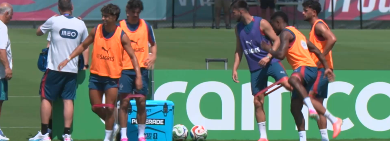 Imagem de Dalot e o apoio à Seleção: “Há quem não queira o nosso sucesso”