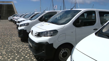 Mobilidade elétrica: Governo dota IPSS dos Açores com 134 viaturas