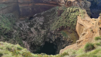 Duas pessoas resgatadas hoje numa cratera geológica na costa norte de São Miguel