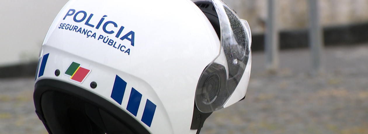 Imagem de PSP reforça policiamento, depois de alerta de alegada presença de indivíduos mascarados próximo de escolas