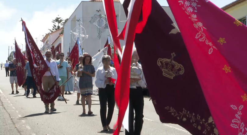 Imagem de Festa do Emigrante: Fé, tradição e música marcaram este domingo nas Flores