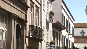 Açores e Madeira lideram procura imobiliária em Portugal por parte de estrangeiros
