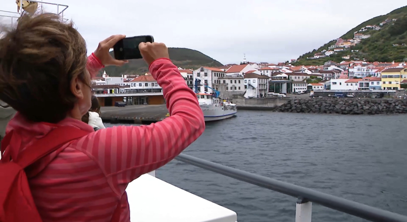 Imagem de Turismo São Jorge: Fajãs e queijo fazem as delícias dos turistas