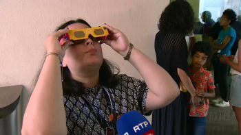 Ponto alto do eclipse solar acontecerá pelas 18h30