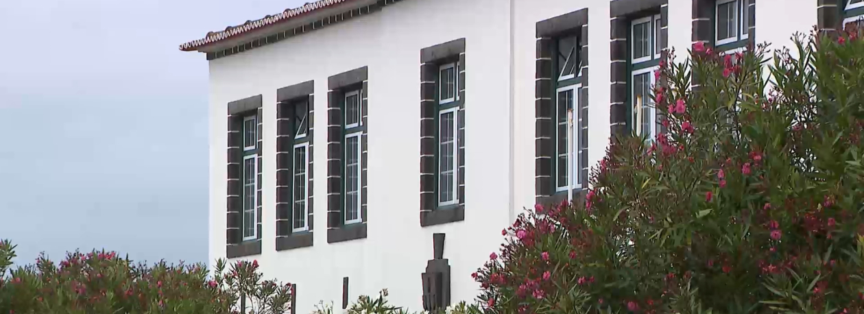 Imagem de Junta de Freguesia da Conceição contesta encerramento de escola