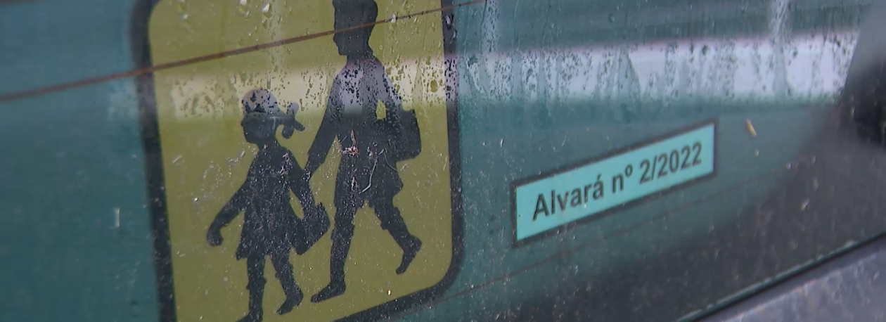 Imagem de Governo deve mais de meio milhão de euros às empresas que asseguram o transporte escolar