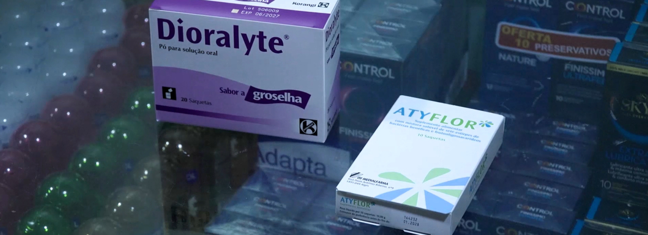 Imagem de Armazenistas reforçam stock de medicamentos para gastroenterite na Terceira