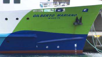 Imagem de Navio Gilberto Mariano da Atlânticoline está imobilizado