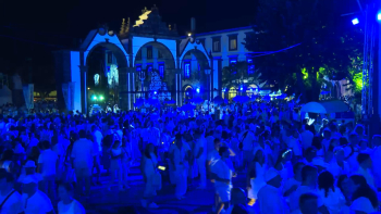 PDL White Ocean: Festa Branca voltou a animar Ponta Delgada
