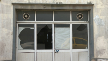 Antiga sede da cooperativa Porto de Abrigo está ao abandono em Ponta Delgada