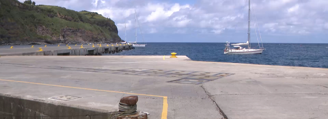 Imagem de Governo estima concluir reconstrução do Porto das Lajes das Flores em 2030