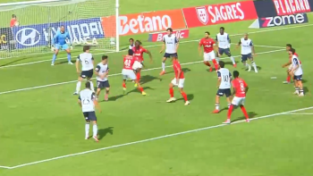 Primeira Liga: Santa Clara venceu o Famalicão em São Miguel