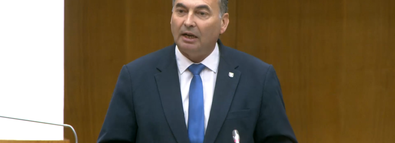 Imagem de Debate aceso no Parlamento: PS questiona Governo sobre 23M€ da República para a Agricultura açoriana