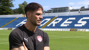 Gonçalo Paciência em destaque no melhor arranque de sempre do Santa Clara na Primeira Liga