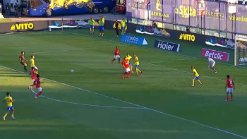 Imagem de Santa Clara vence o Arouca por 2-1