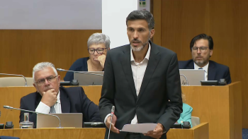 Imagem de BE quer ouvir ERSE e EDA devido à perda de 8,9M€ na compra de fuelóleo ao Grupo Bensaude