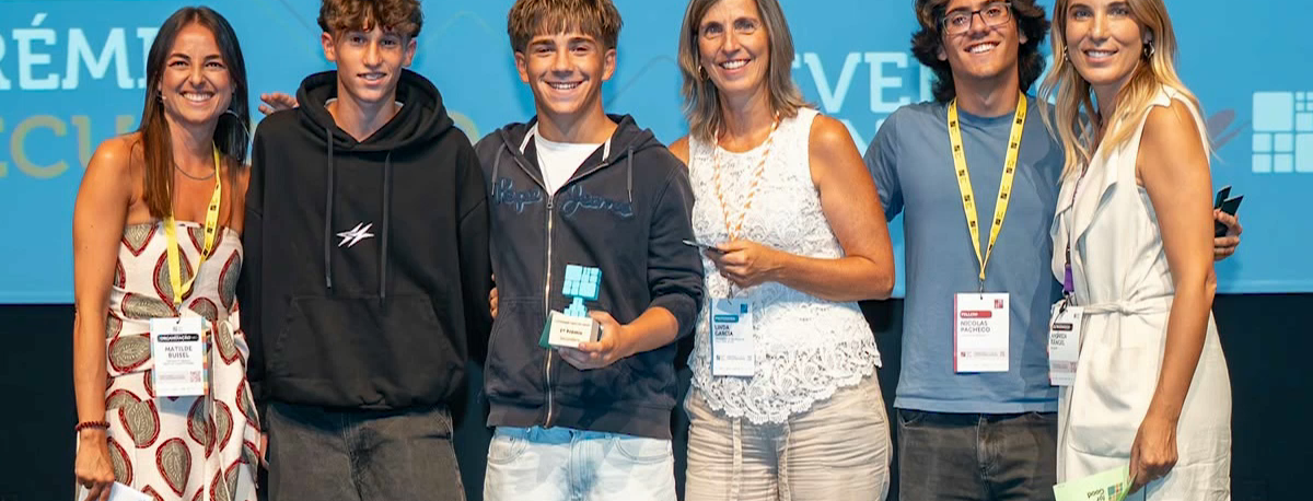 Imagem de App criada por alunos da Escola de São Roque do Pico foi a grande vencedora do concurso Apps for Good