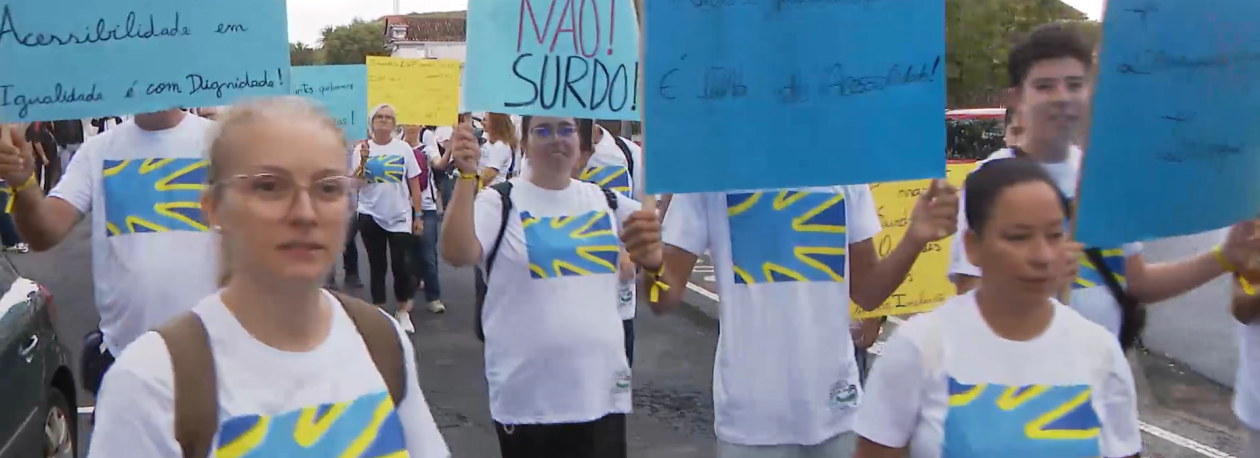 Imagem de Associação de Surdos de São Miguel sai à rua para sensibilizar e apelar à inclusão