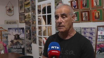 Internacionalização da tourada: Capinha Fábio Magalhães ovacionado em Chiva