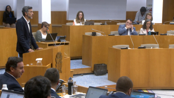 Chumbada proposta BE para autonomia no SRS para contratação de profissionais de saúde