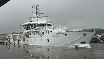 Navio Azores Ocean foi batizado na Horta