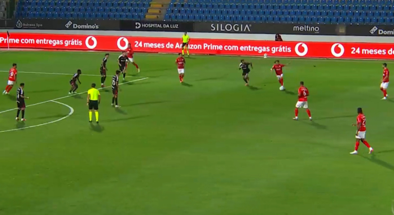 Santa Clara continua invicto na Primeira Liga