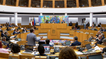 ALRAA: Declarações de José Pacheco geram polémica no Parlamento