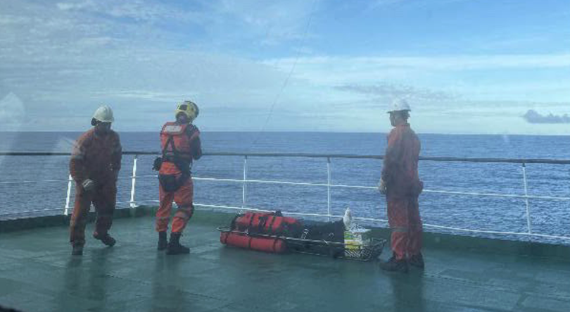 Marinha coordena resgate a nordeste da ilha de São Miguel